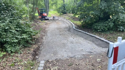 Weitere Wege im Stadtpark werden saniert (Foto: taucha-kompakt.de)