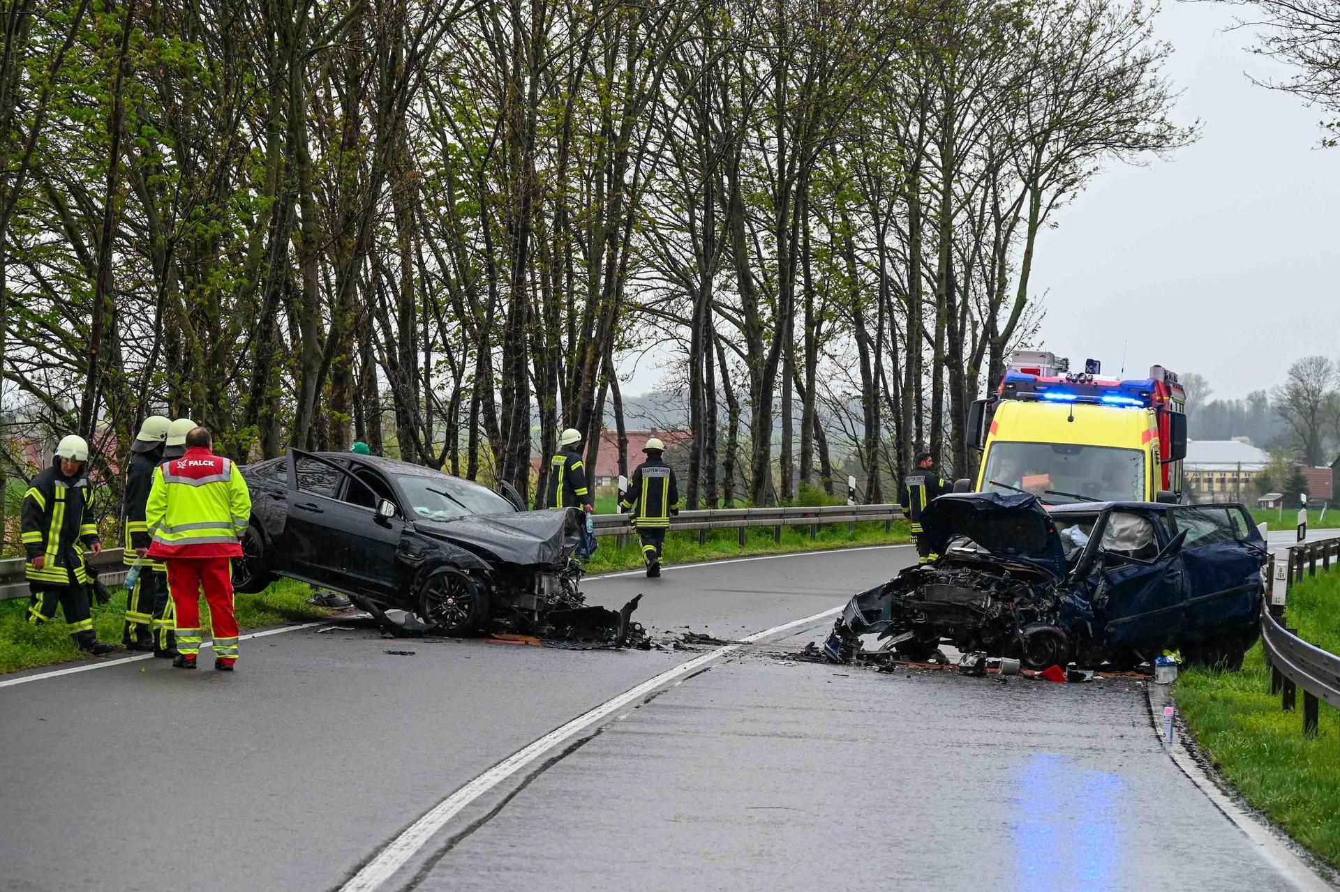 In Naundorf kam es zu einem tödlichen Verkehrsunfall. (Foto: EHL Media/Dietmar Thomas)