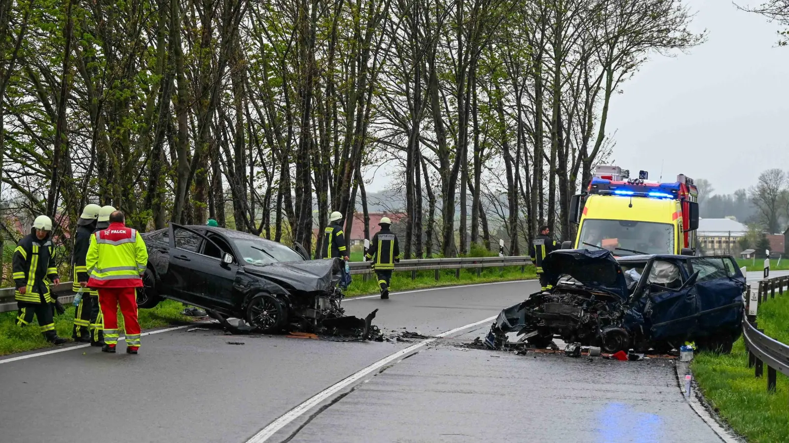 In Naundorf kam es zu einem tödlichen Verkehrsunfall. (Foto: EHL Media/Dietmar Thomas)