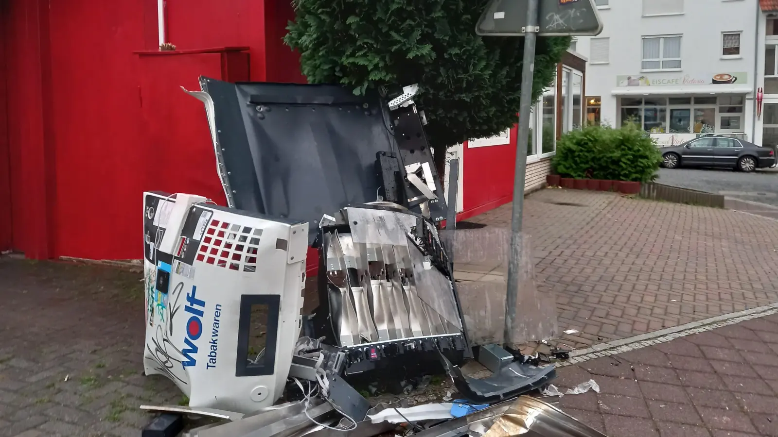 Zigarettenautomat gesprengt (Foto: nordsachsen24.de)