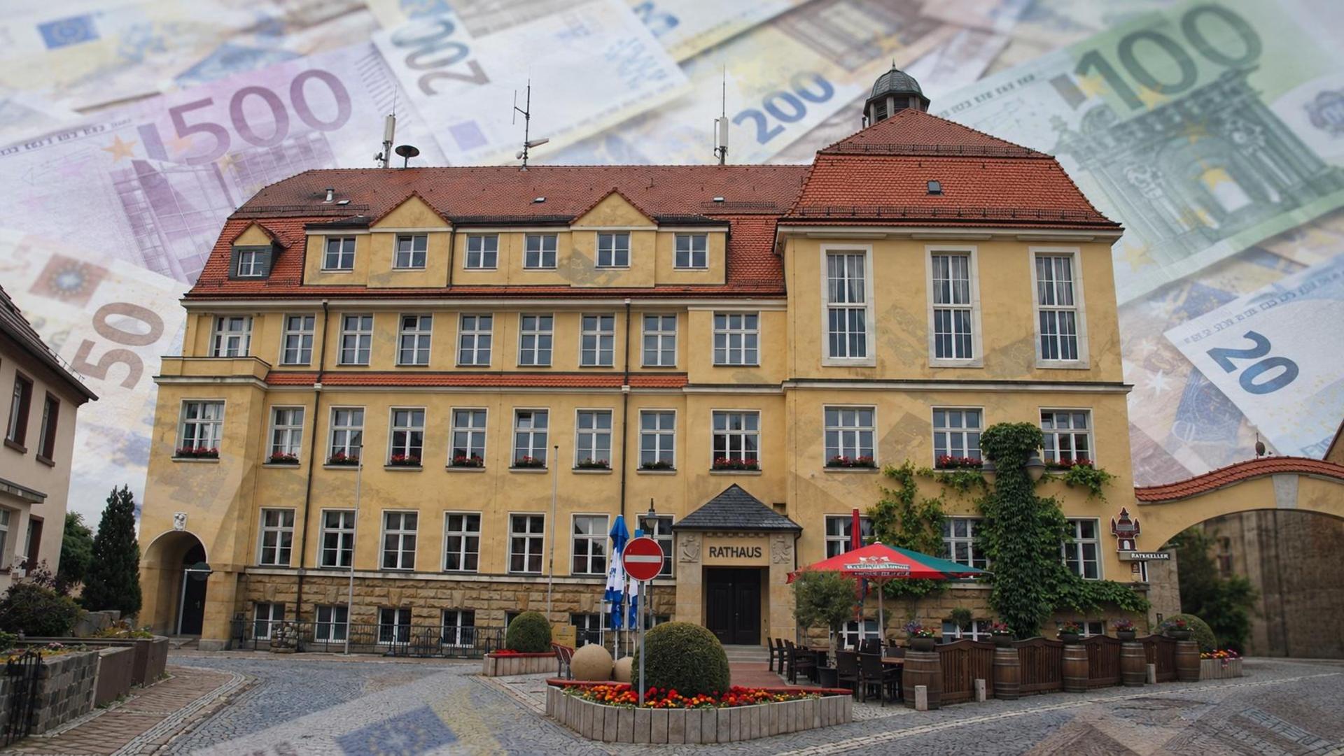 Tauchas Finanzhaushalt bleibt angespannt, trotz leichter Erholung. (Symbolbild: Daniel Große / Pixabay)