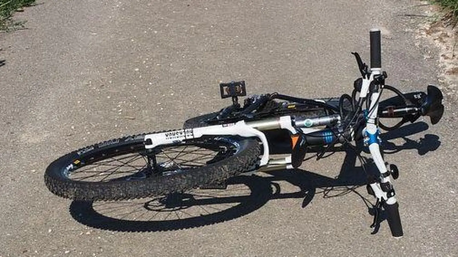 Radfahrer verstorben - Zeugenaufruf (Symbolbild: pixabay)