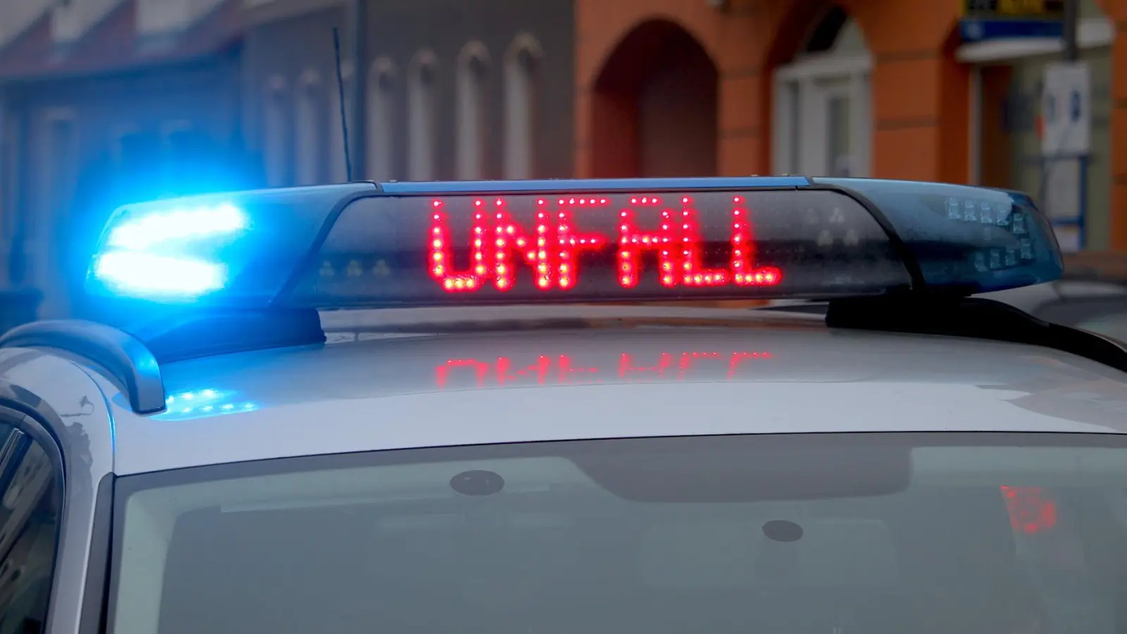 Ein Mann wurde am Samstag bei einem Unfall getötet. (Symbolbild: Pixabay)