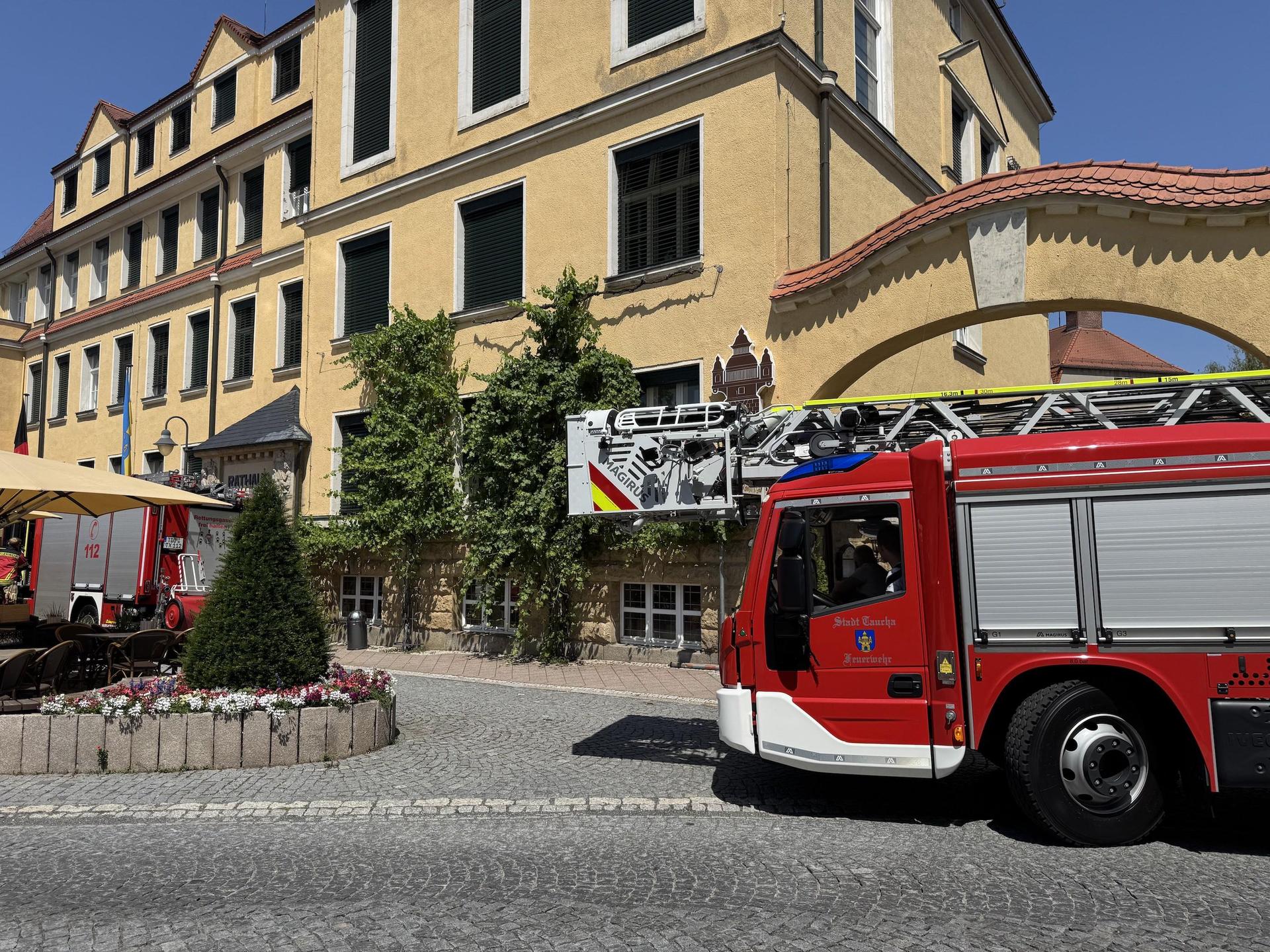 Am Freitagmittag löste ein Brandmelder im Rathaus aus. (Foto: Daniel Große)