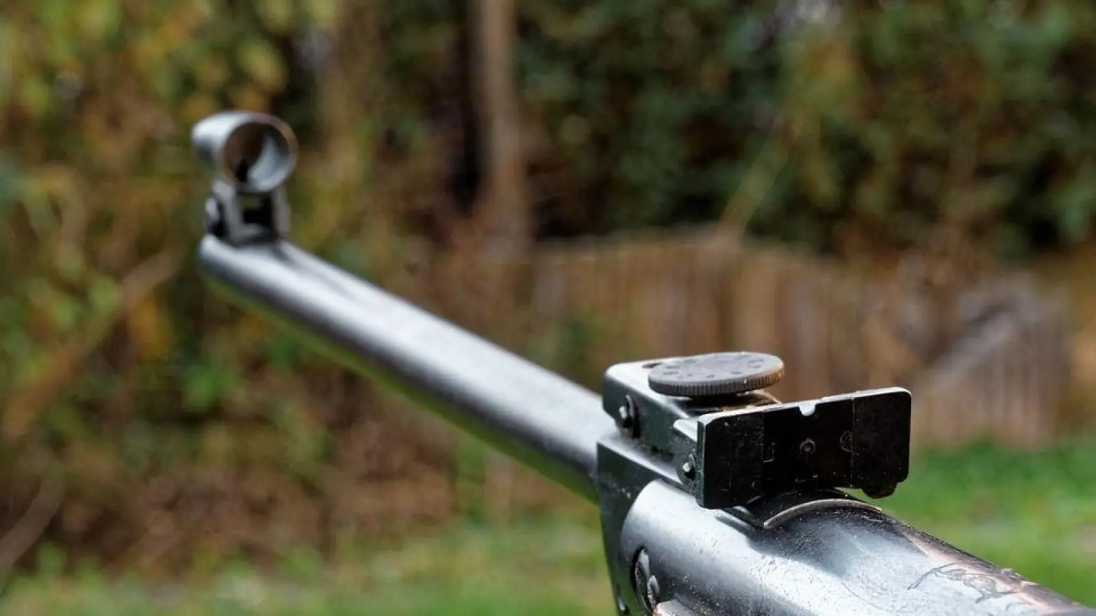 Gezielt, gesprüht, gerast (Foto: nordsachsen24.de)