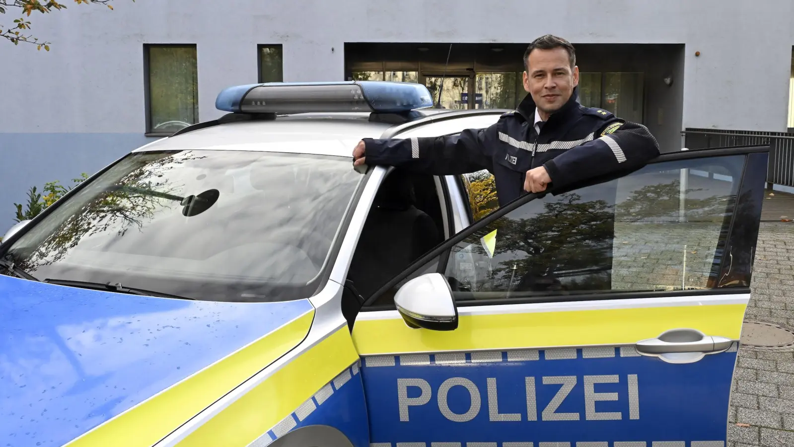Christian Dorn ist neuer Leiter des Polizeireviers Leipzig-Nord, das unter anderem für Schkeuditz und Taucha zuständig ist. (Foto: Thomas Kube)
