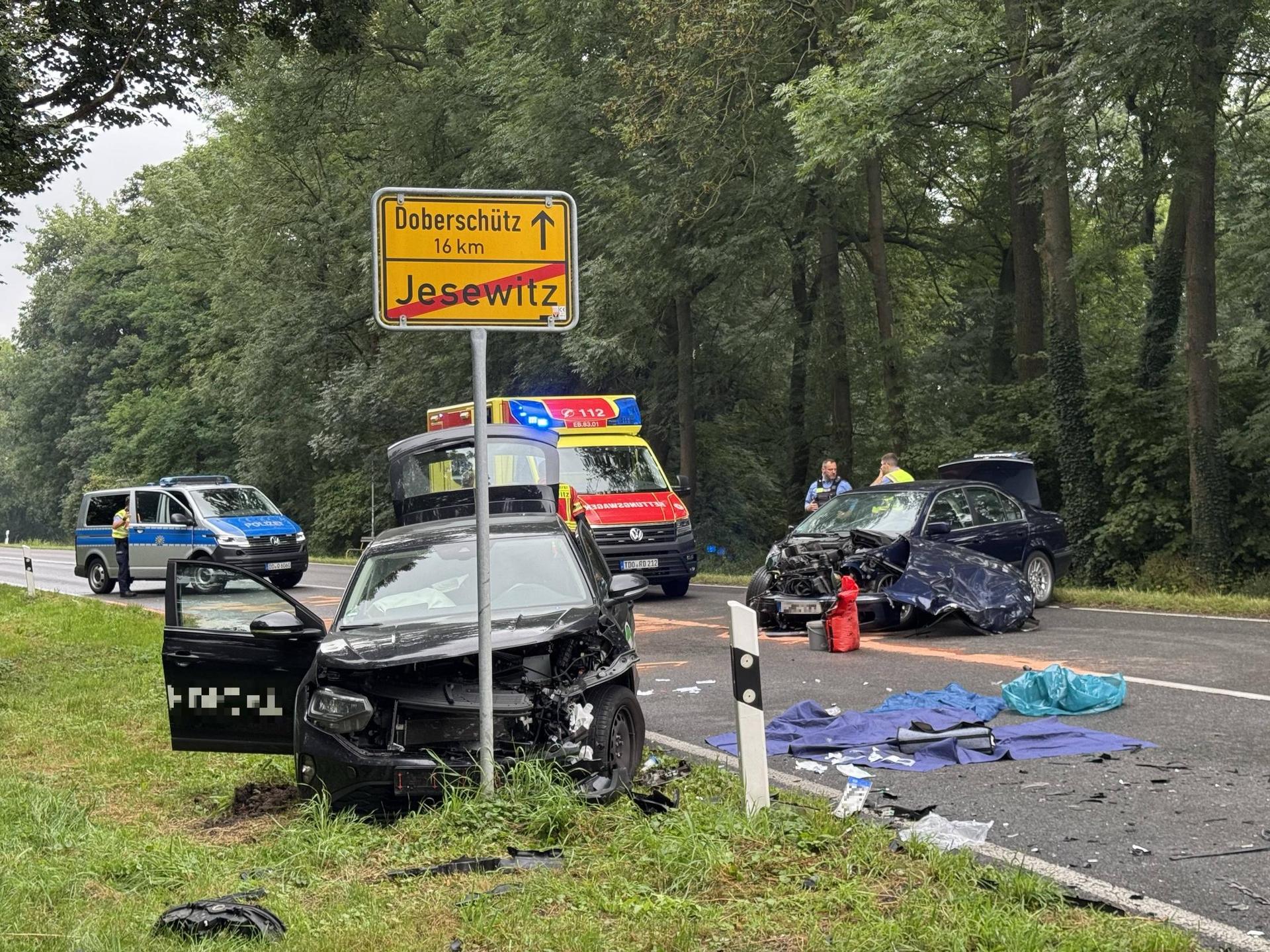 Auf der B87 kam es am Samstagvormittag zu einem schweren Unfall. (Foto: Daniel Große)