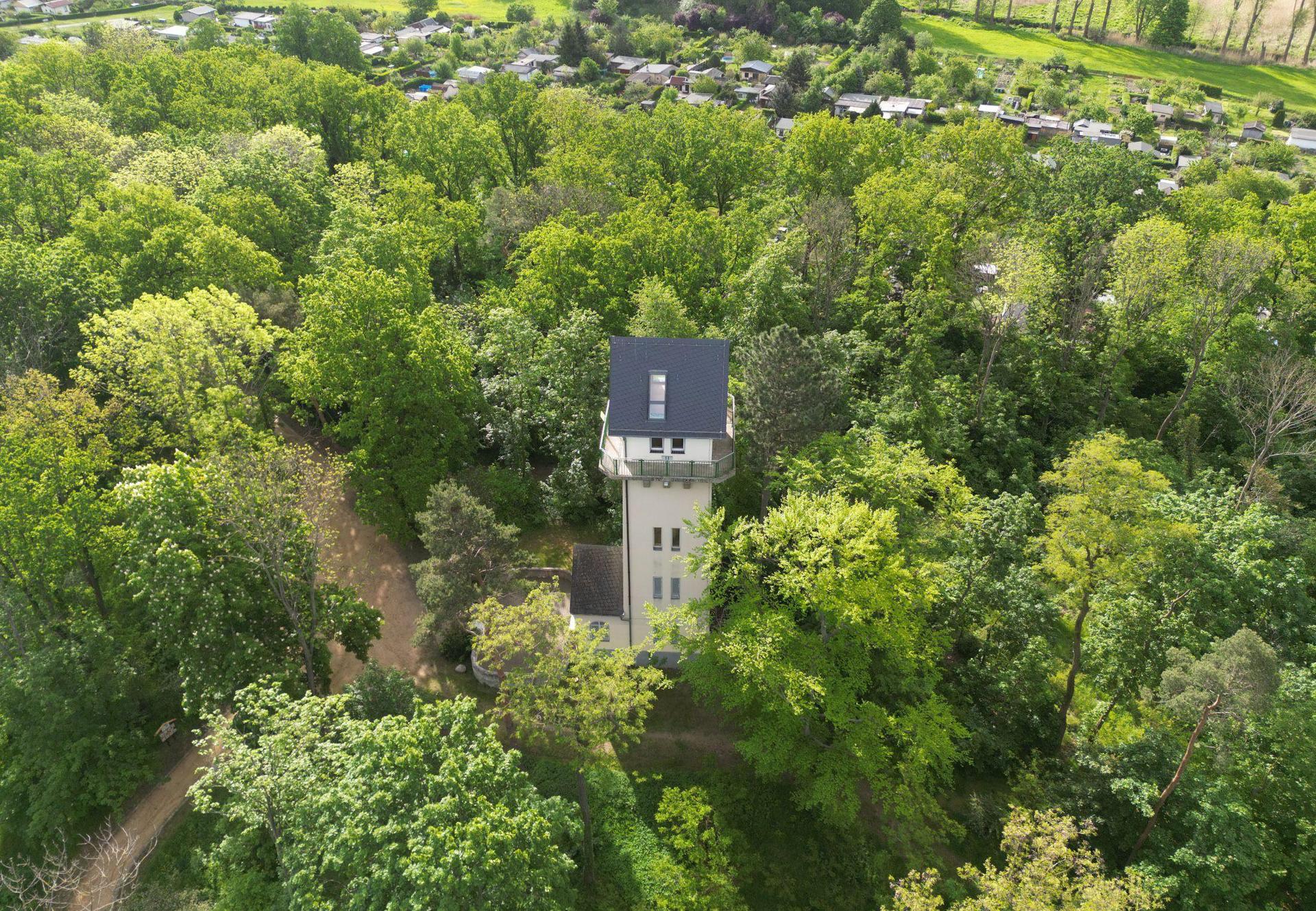 Der Aussichtsturm im Stadtpark (Foto: Taucha kompakt)