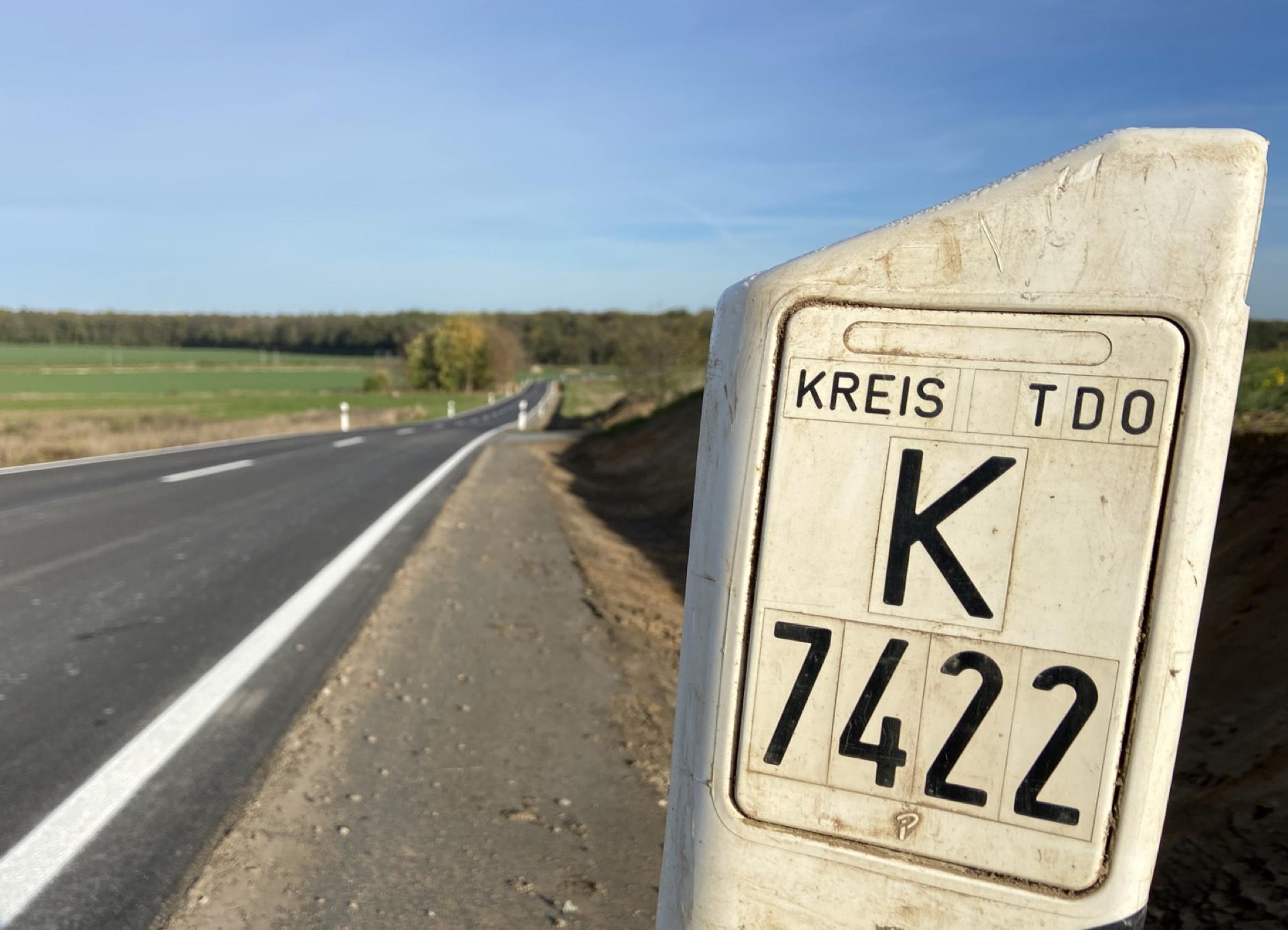 Fertig, aber noch nicht freigegeben: Die K7422 zwischen Taucha und Pönitz. (Foto: taucha-kompakt.de)