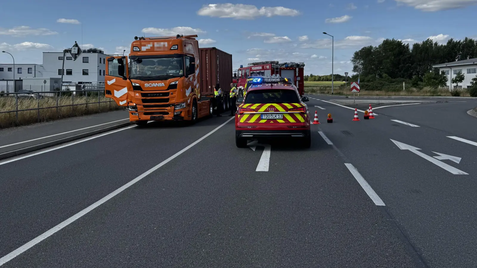 Unfall zwischen PKW und LKW kurz nach Jesewitz (Foto: Daniel Große)