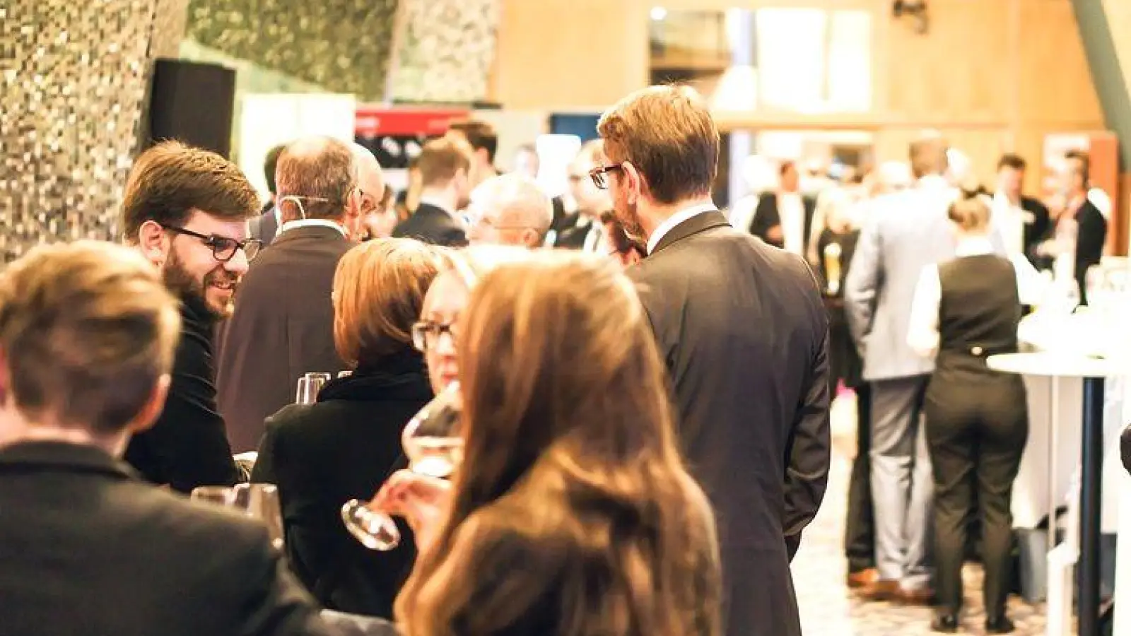 Treffpunkt (Symbolbild: Pixabay)