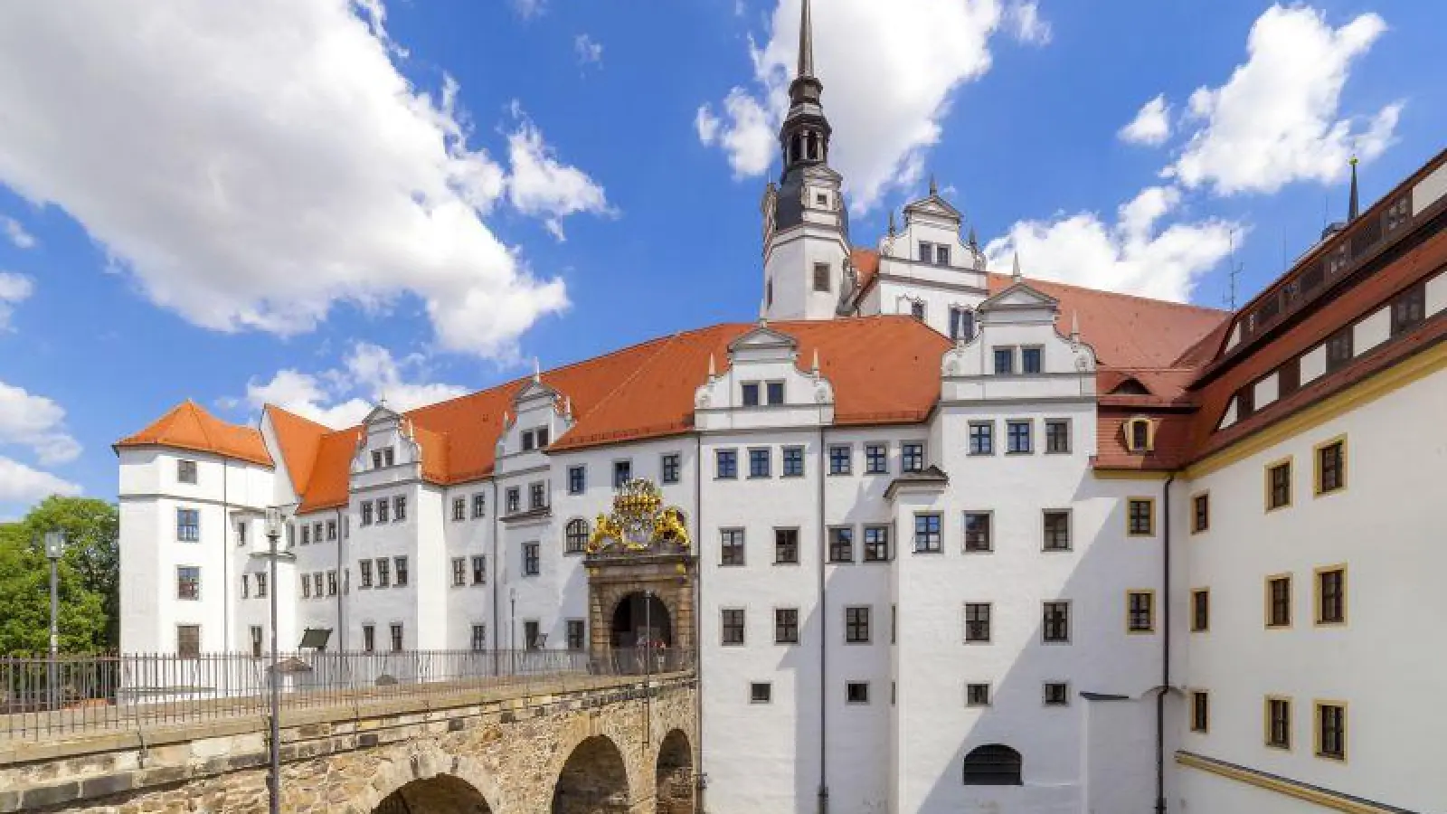 Das Landratsamt Nordsachsen (hier der Sitz Schloss Hartenfels in Torgau) hat zur Unterbringung von Geflüchteten entschieden. (Foto: Andreas Franke)