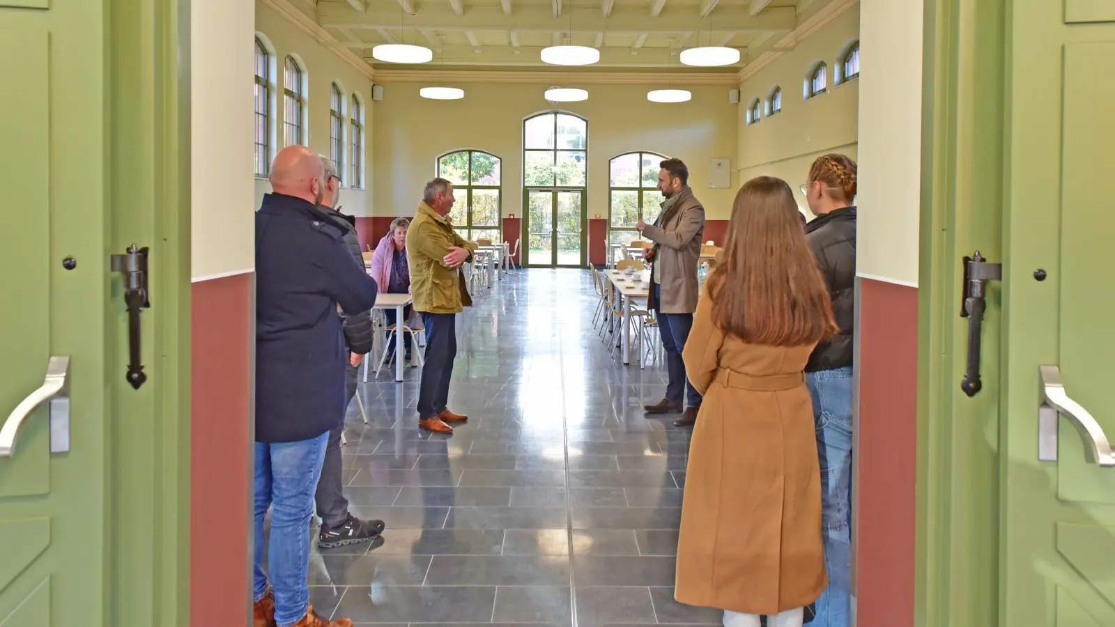 Offizielle Übergabe der neuen Mensa (früher Turnhalle) am Haus Reime des Ehrenberg-Gymnasiums. (Foto: LRA/Bley)