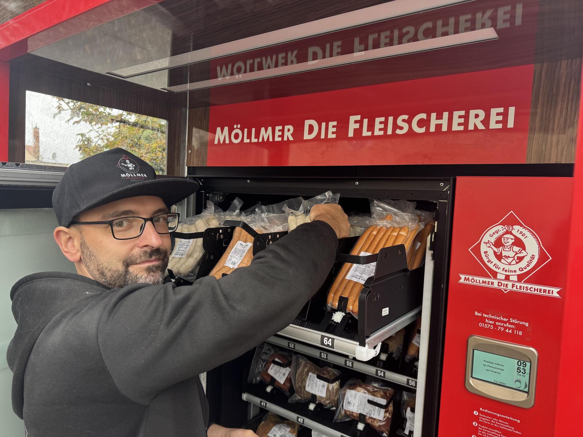 André Möllmer betreibt die Fleischerei Möllmer in fünfter Generation. (Foto: anzeige)