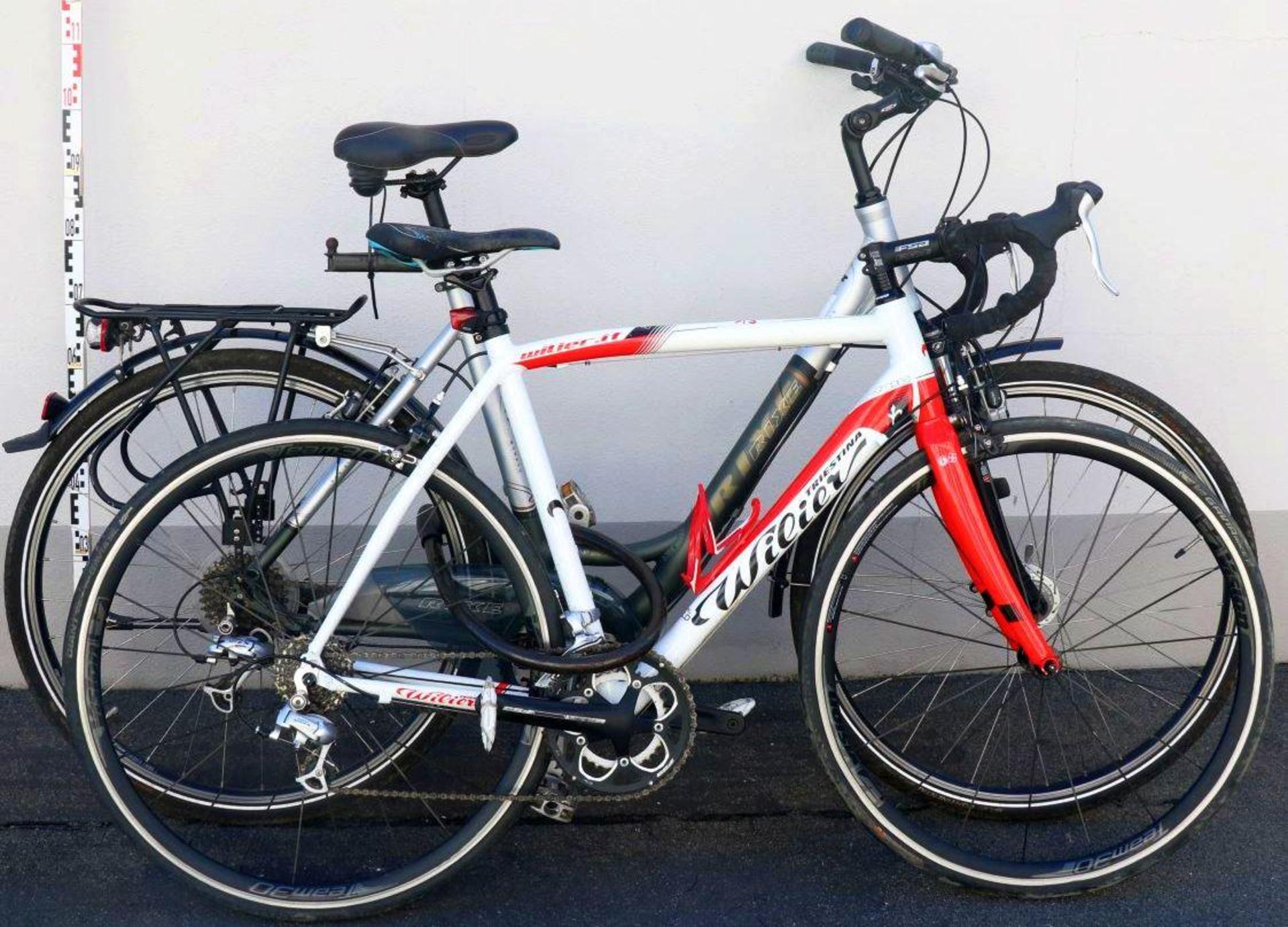 Wem gehören die Fahräder? (Foto: nordsachsen24.de)