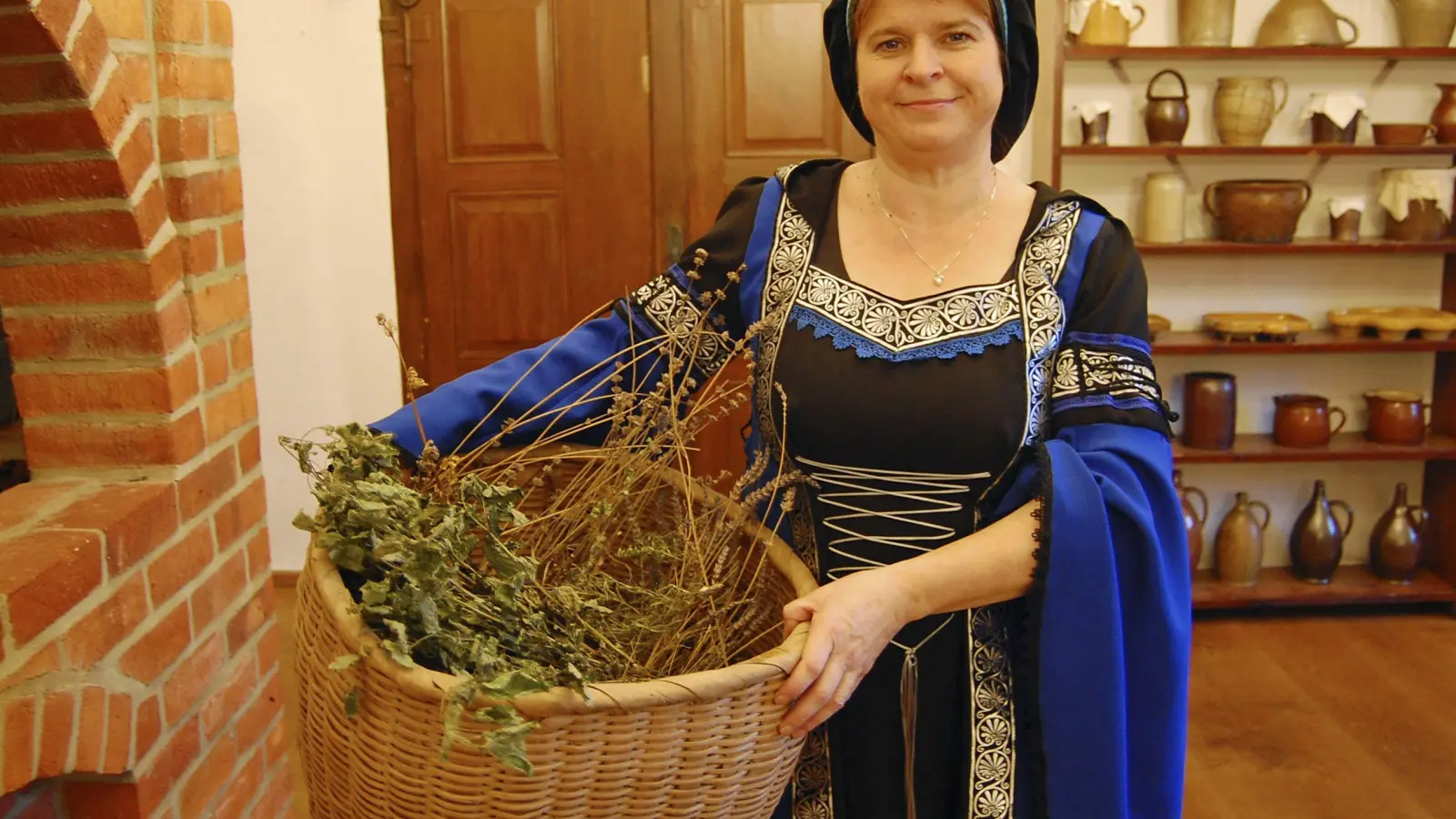 Kräuterfrau Barbara (Foto: Christian Maurer/Stadt Delitzsch)