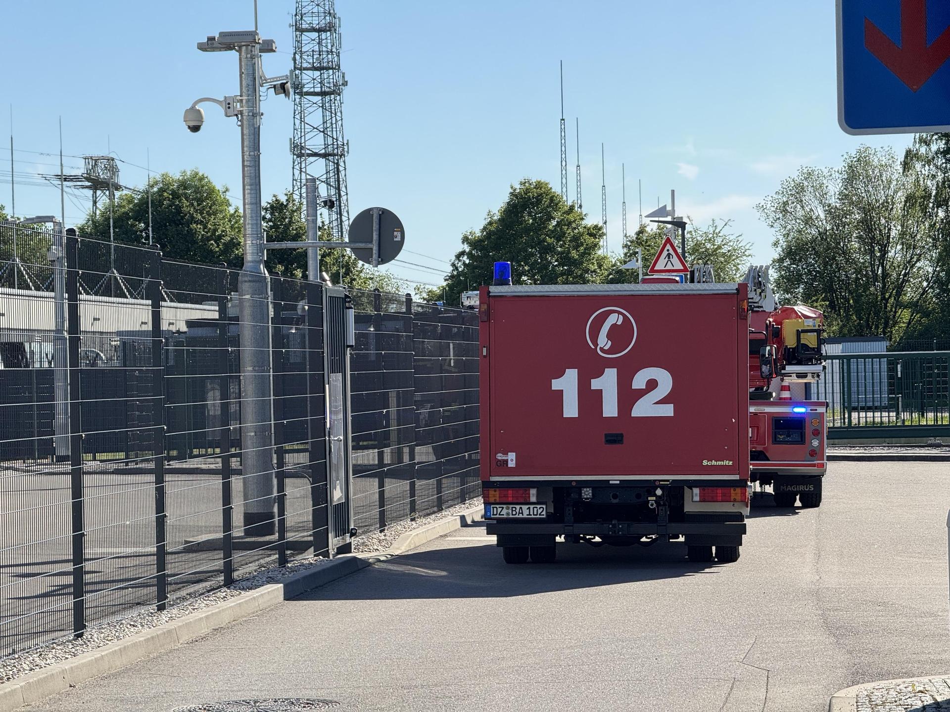 Die Freiwillige Feuerwehr Taucha rückte zum Datacenter von enviaTEL aus.  (Foto: Daniel Große)